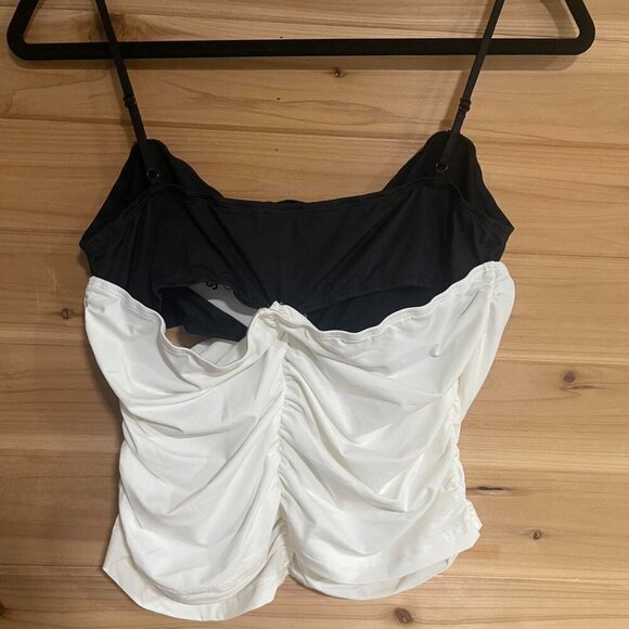 Black And White Princess Polly - Picture 5 of 6